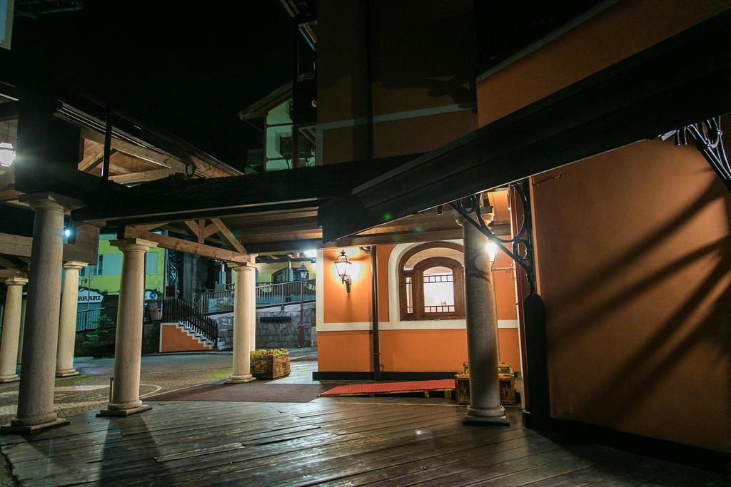 波斯塔公寓式酒店 Madonna 外观 照片